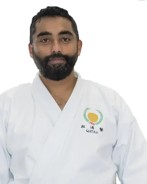 صورة السينسي نجمل إبراهيم، المدرّب الرئيسي لتشي كلوب
